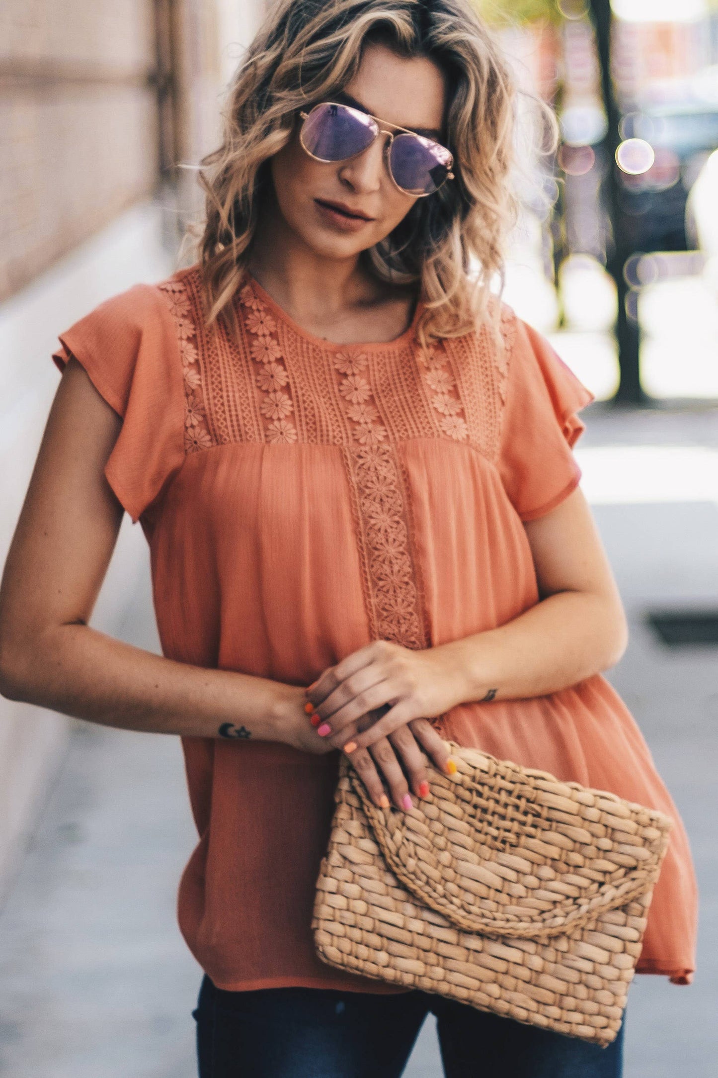 Lace Detailed Ruffles Short Sleeve